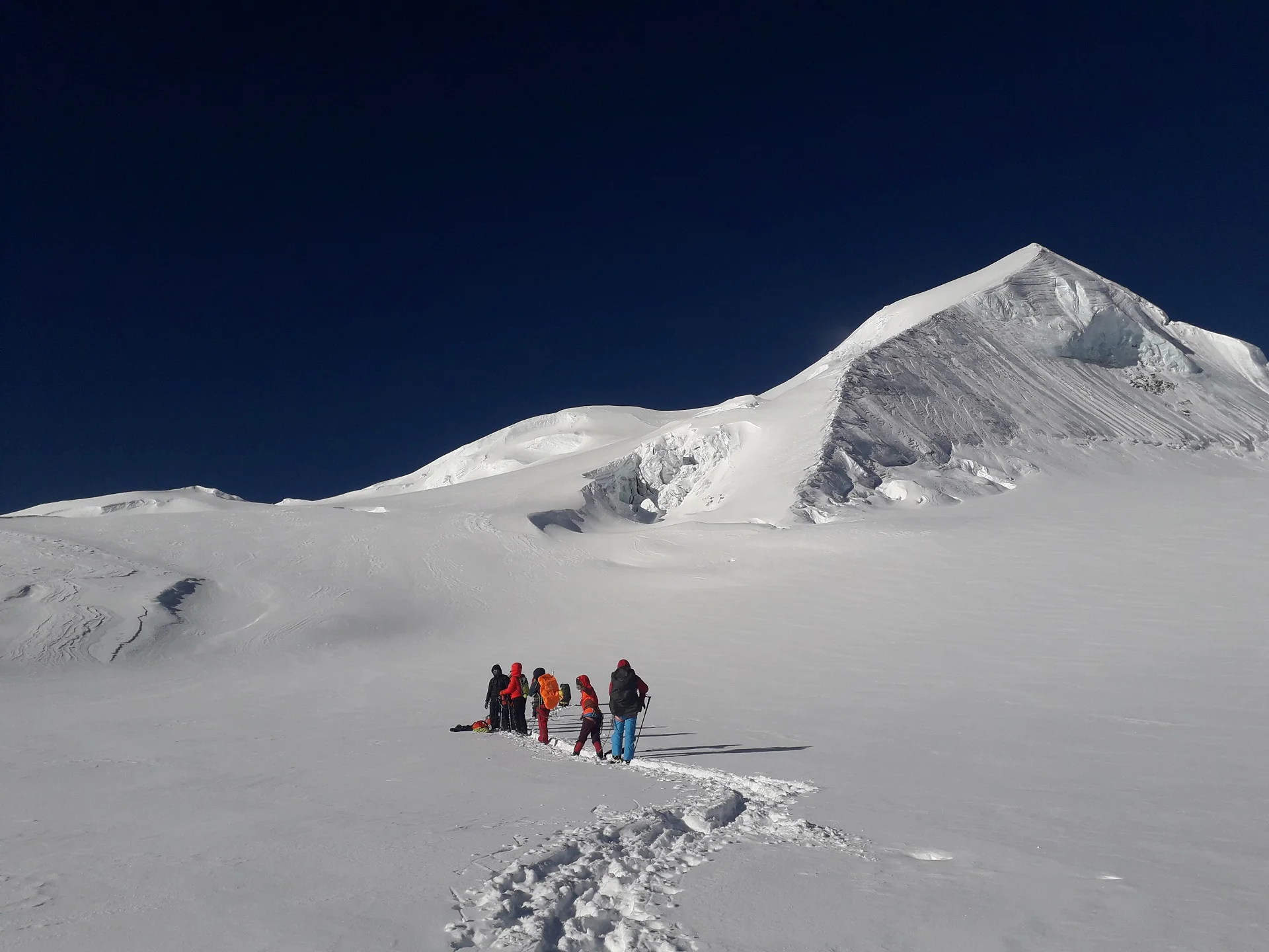 nepal social trek hero image