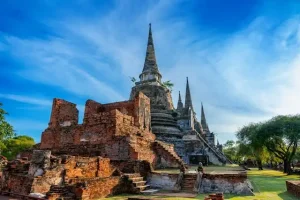 wat-phra-si-sanphet-ayutthaya-thailand-historical-temple